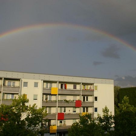 2-Zimmer-Ferienwohnung "Gaerten Der Welt" Berlim Exterior foto